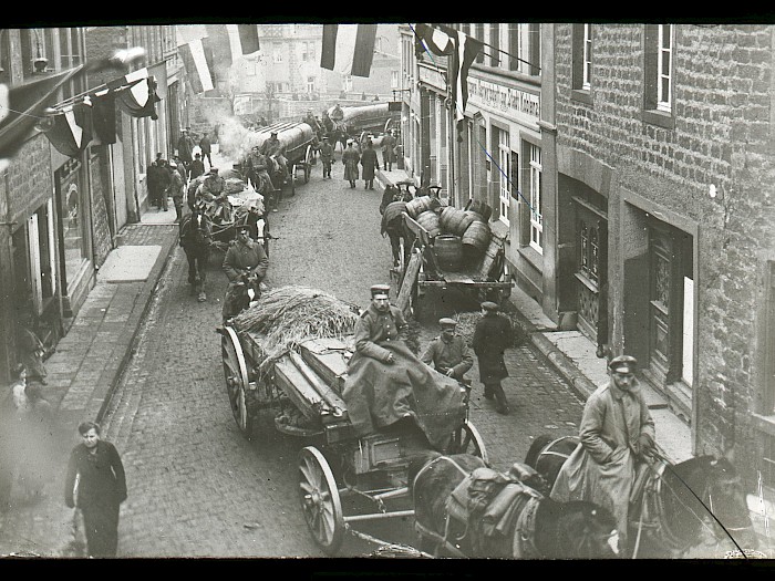 1918/19 Militär in der unteren Koblenzer Straße